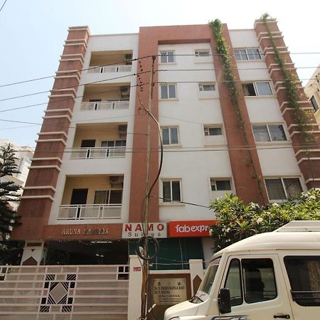Namo Suites Haiderabad Buitenkant foto