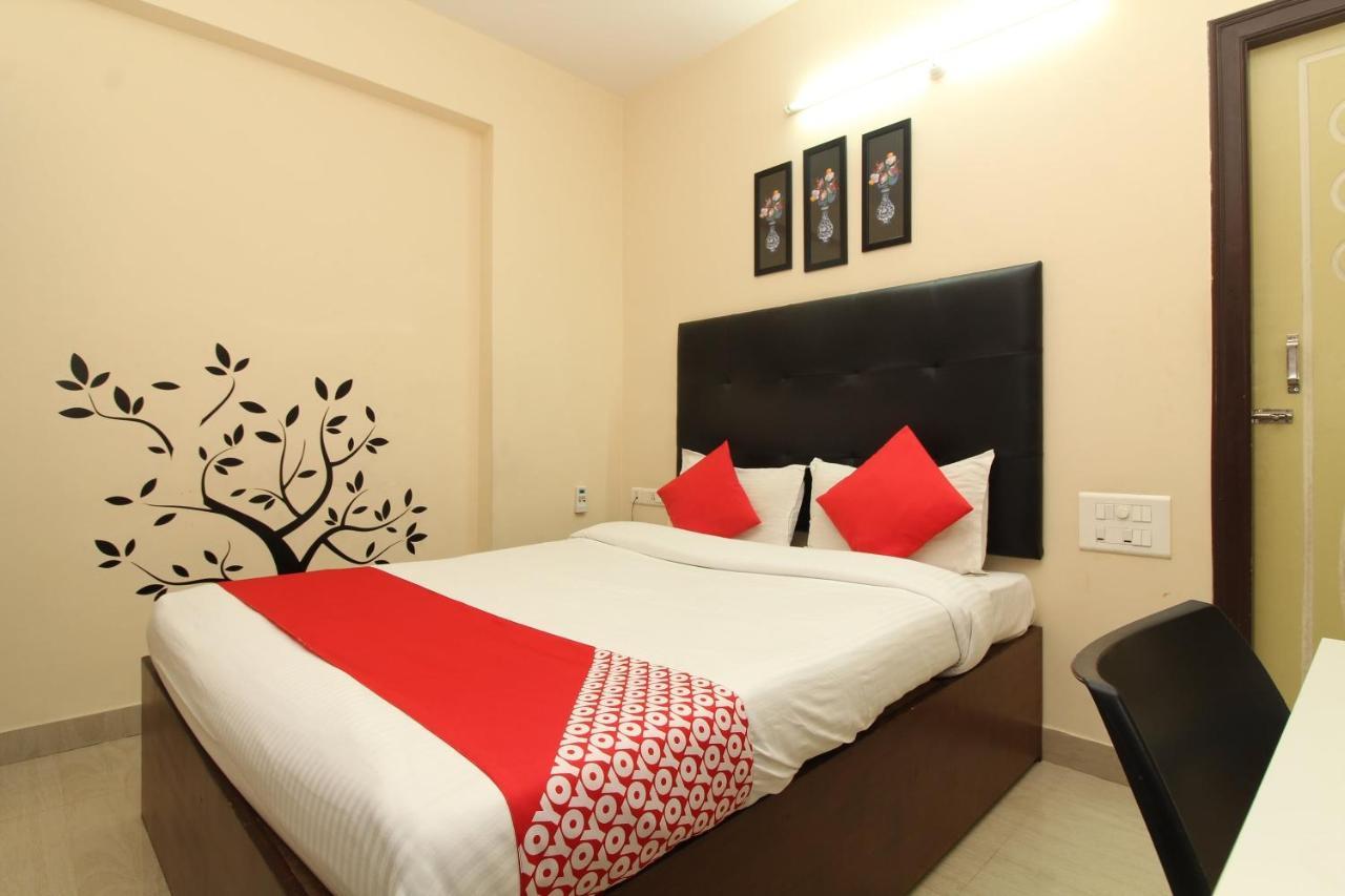Namo Suites Haiderabad Buitenkant foto